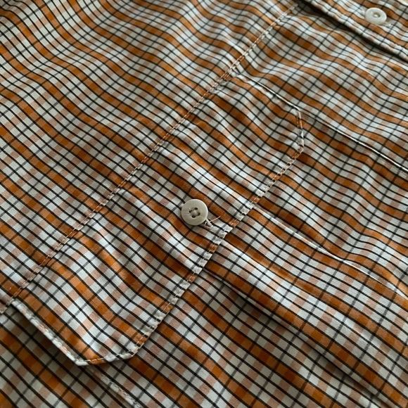 WindRiver button down vented plaid shirt - Picture 6 of 11